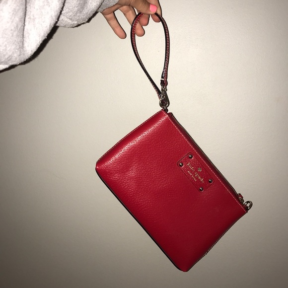 Kate Spade Wristlet - Picture 4 of 5