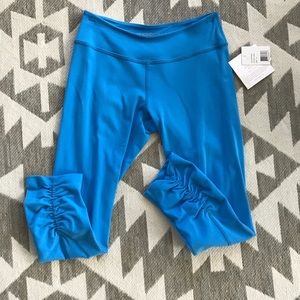 Beyond yoga gather leggings