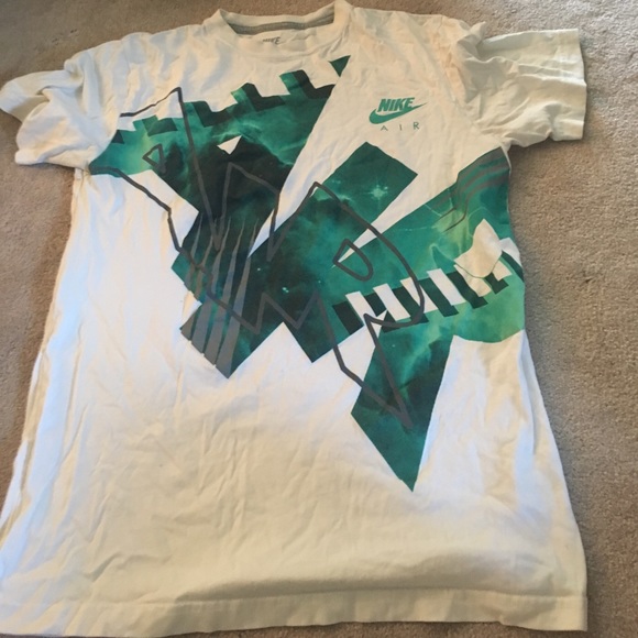 Nike t shirt - Picture 1 of 1