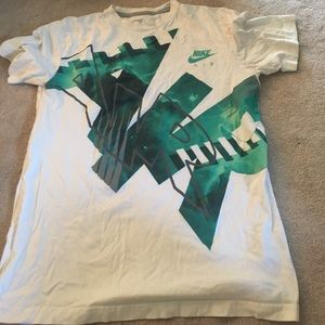 Nike t shirt