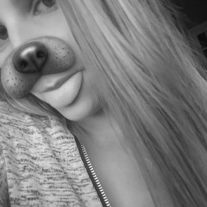 Meet your Posher, Isabel