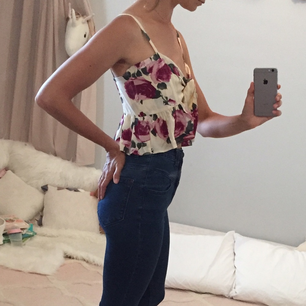 Stone cold fox crop top