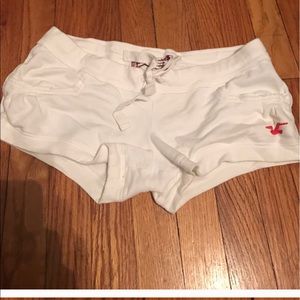 White hollister shorts