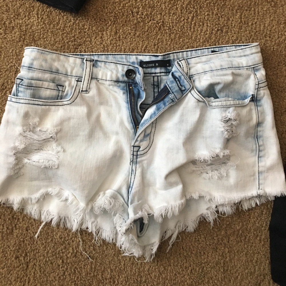 Light wash shorts