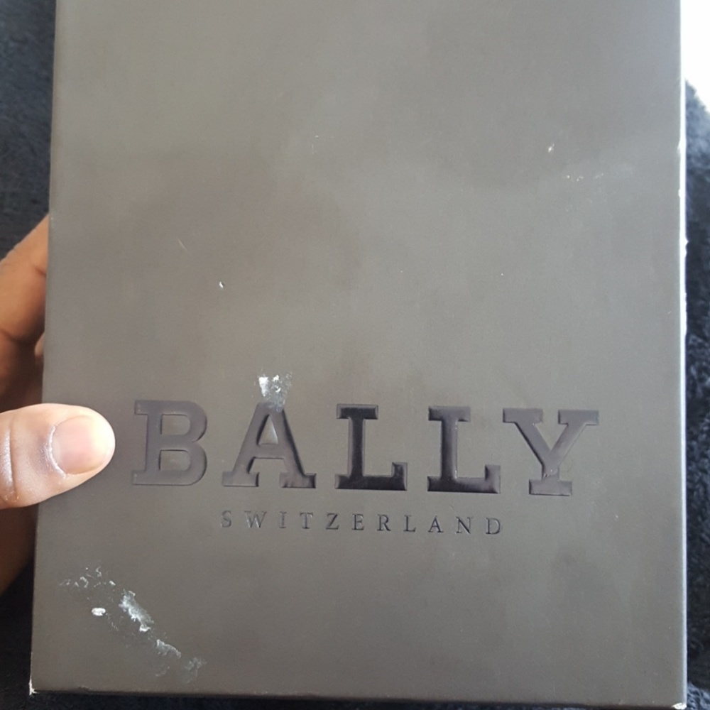 Bally - Picture 6 of 7