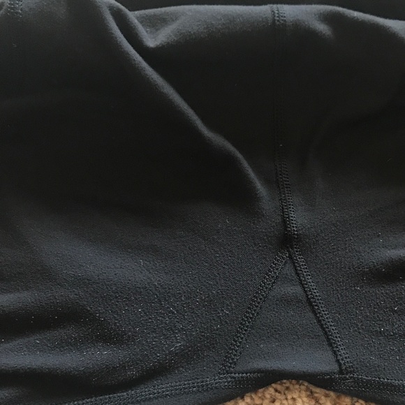 Lululemon crop size 4-gently used! - Picture 5 of 5