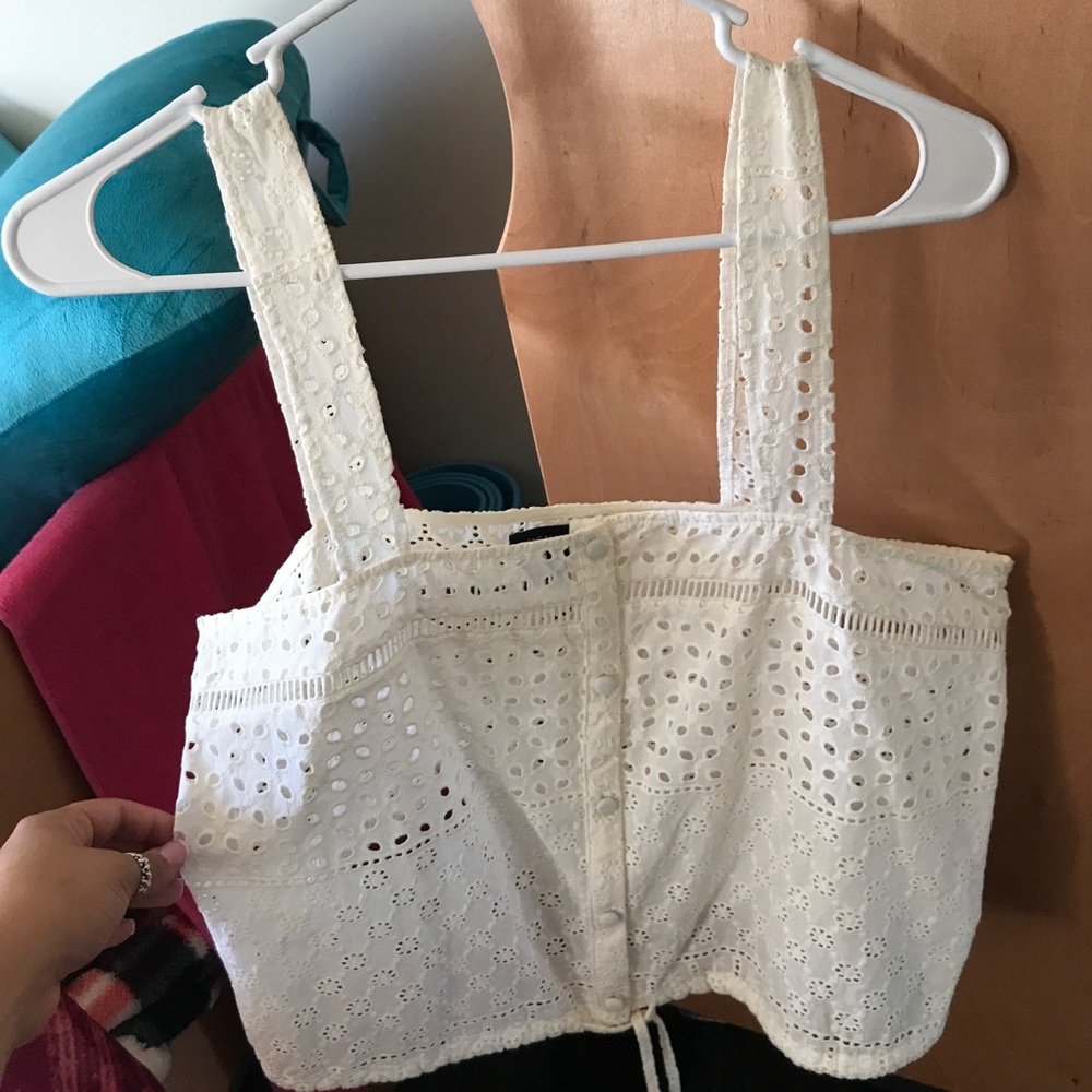 White Kendall&Kylie White Crop Top