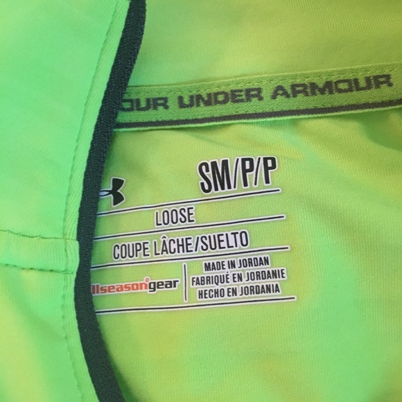 Under armour pull over - Picture 2 of 2