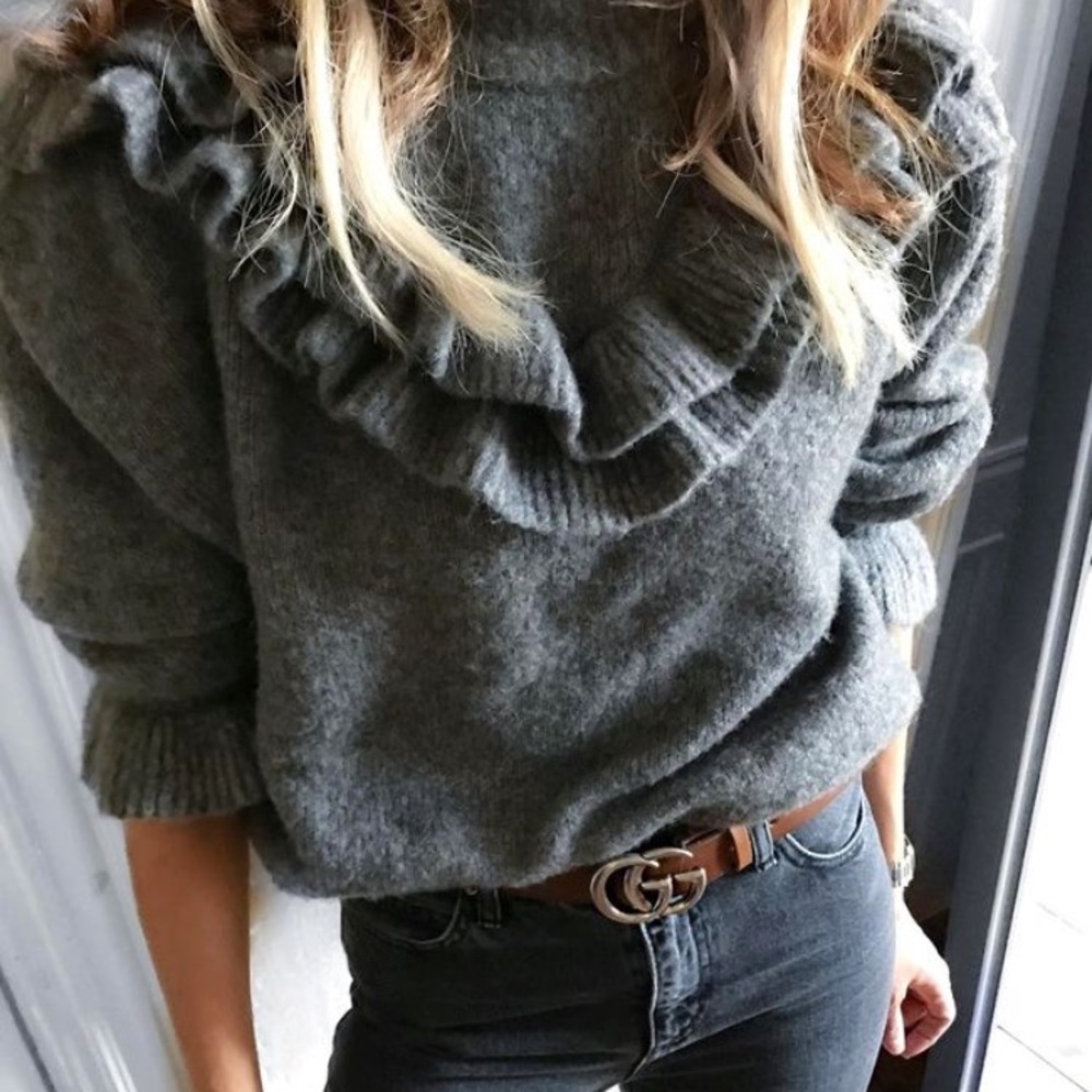 CUTE ZARA SWEATER