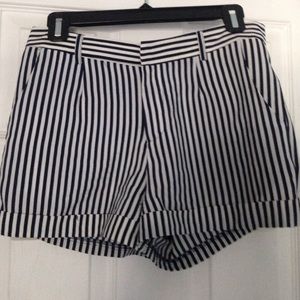 🔹 Forever 21 pinstriped shorts