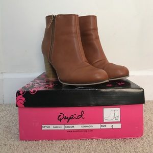 Quipid Tan-tastic Bootie