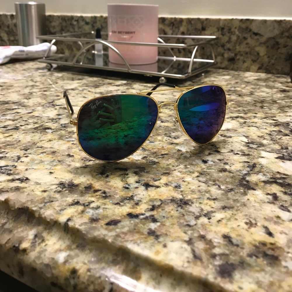 Non Authentic Rayban