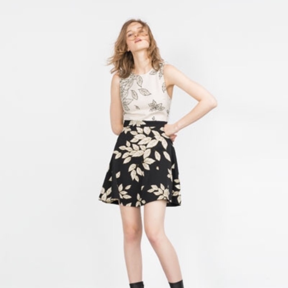 Zara Printed Dress in Size M