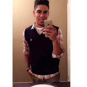 Meet your Posher, Victor