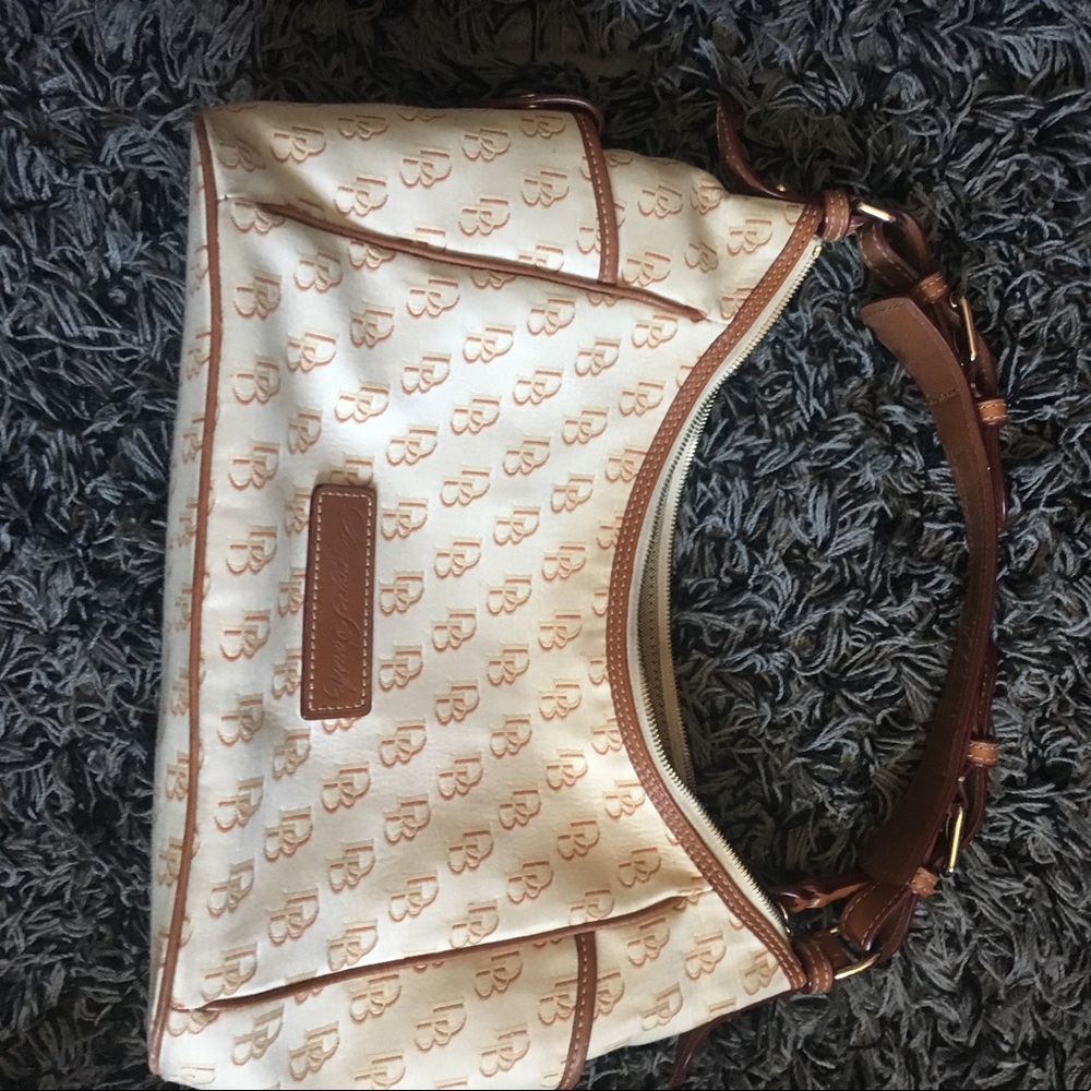 Dooney & Bourke