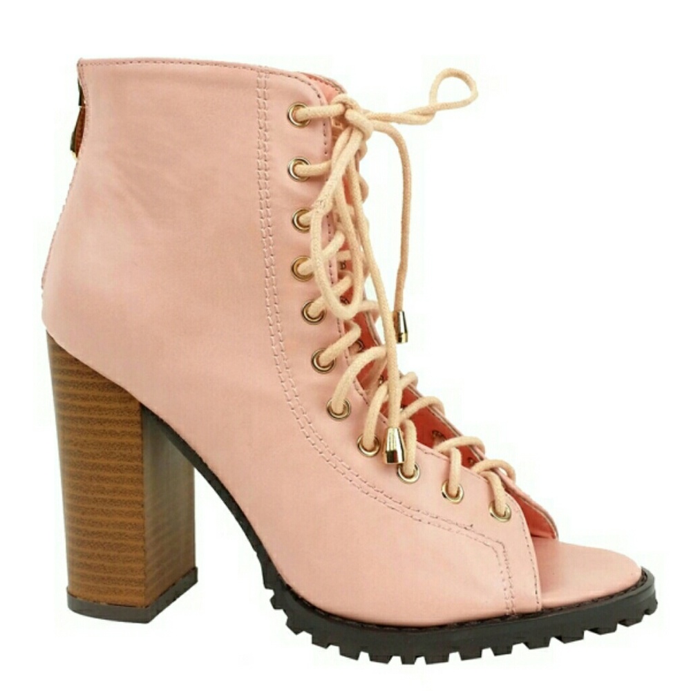 Bianca Blush Ankle Boots. NWOT