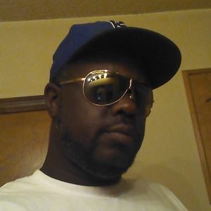 Meet your Posher, Dejuan