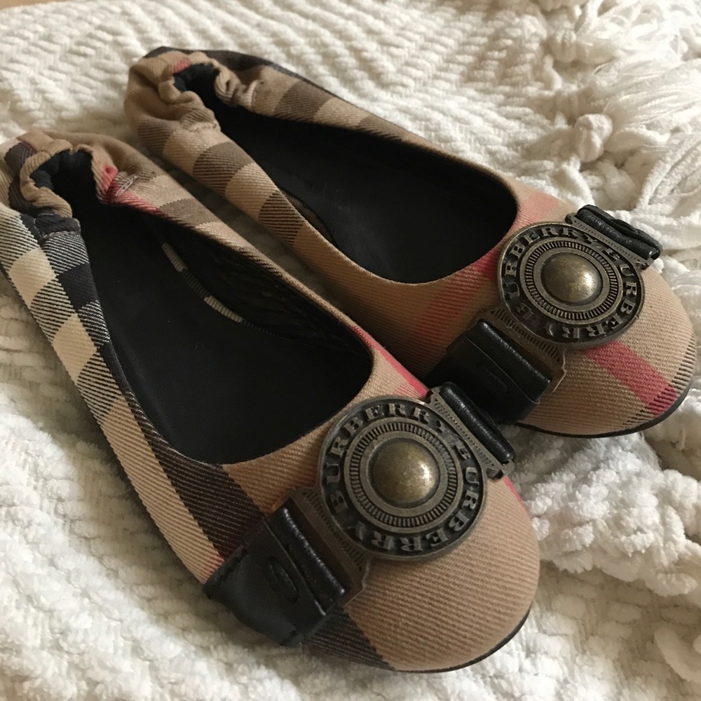 Burberry Ballet Flats