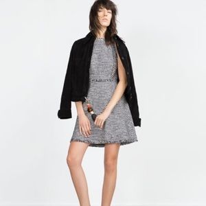 Zara Black and White Tweed Mini in Size L