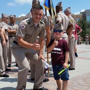 Meet your Posher, Ty