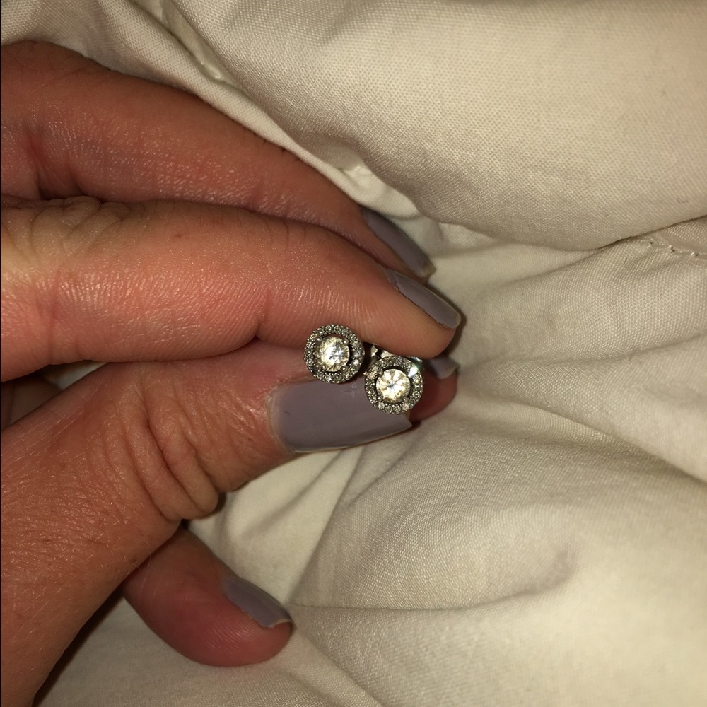 Diamond stud earrings 925