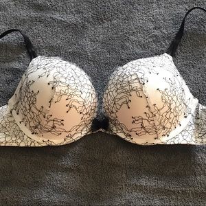 Victoria's Secret Add 2 Cup Bombshell Plunge Bra