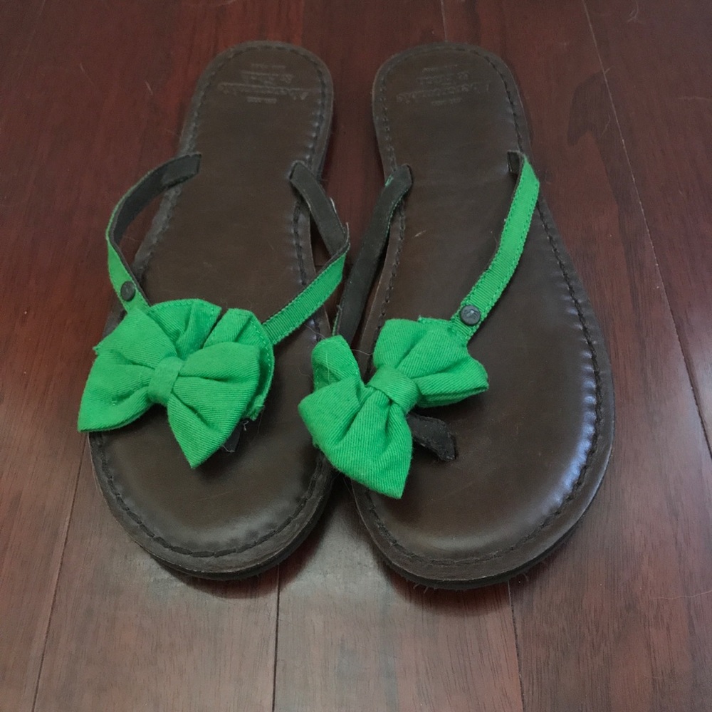 Green Bow Sandals