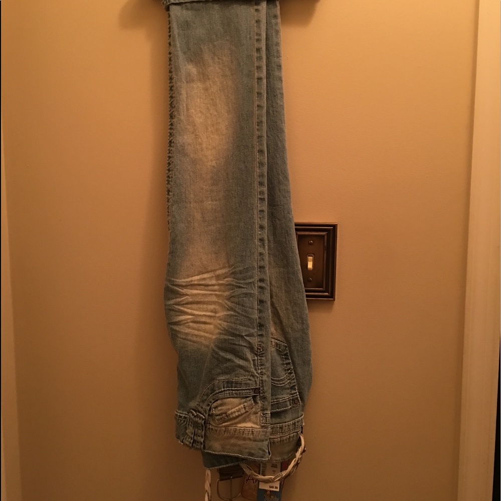 Capri jeans size 3