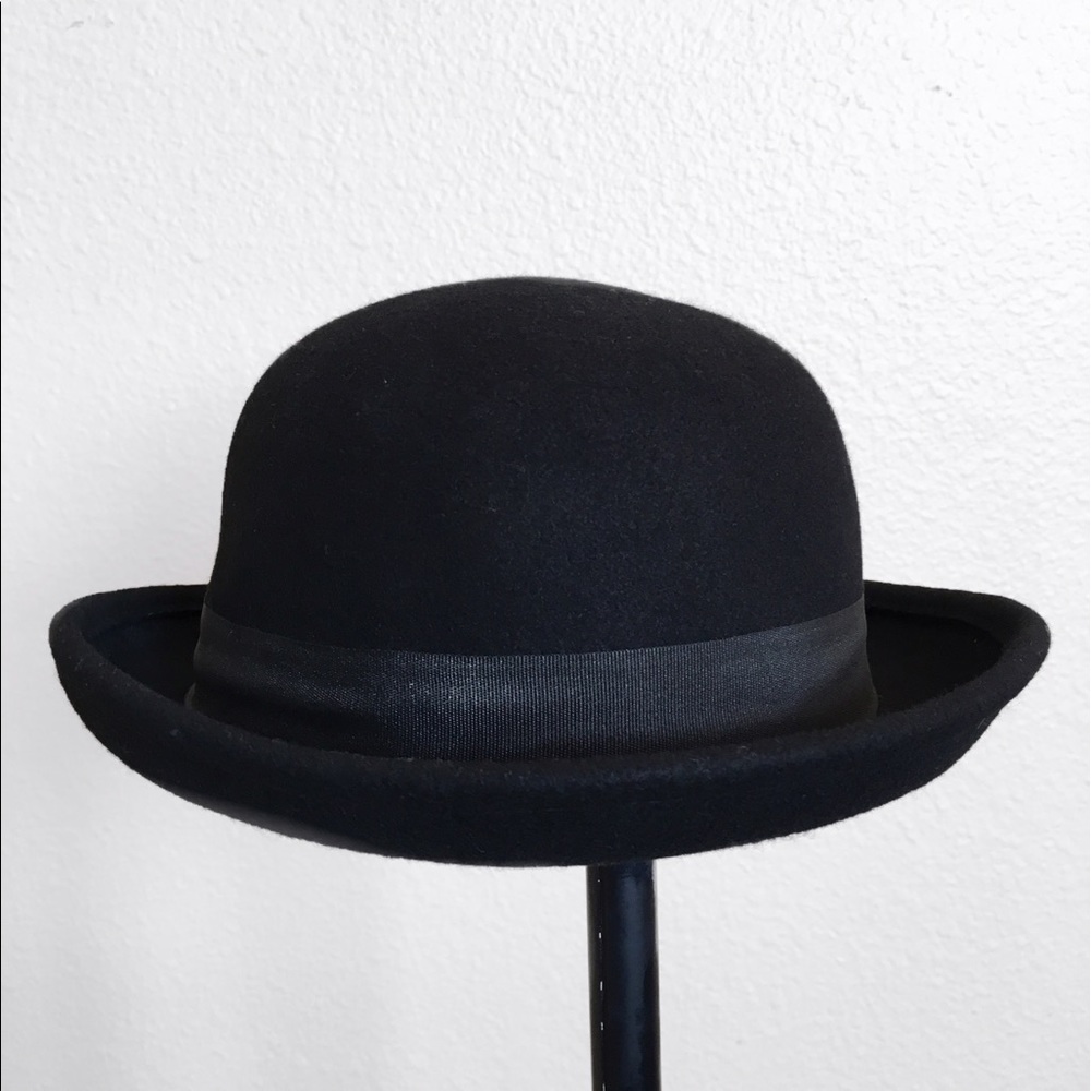 Hat - Picture 2 of 5