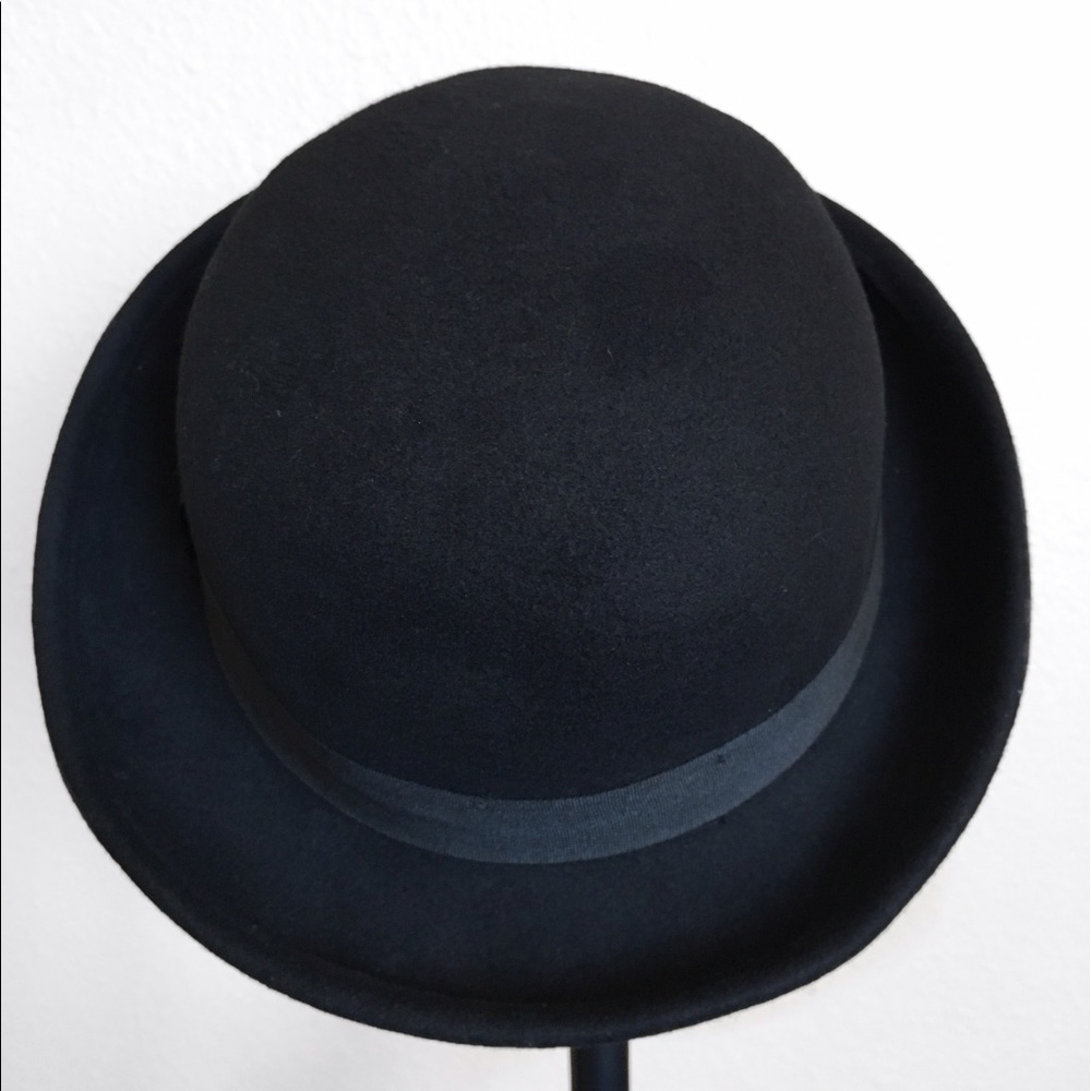 Hat - Picture 4 of 5