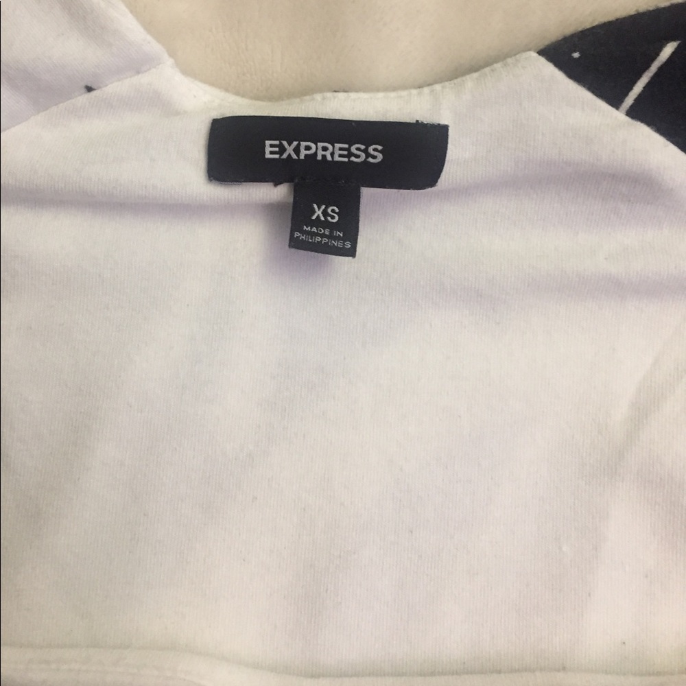 Express top - Picture 2 of 6