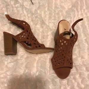 Heals Never Worn size 6.5