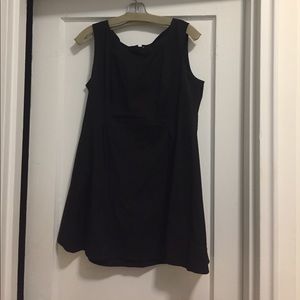 Lafayette 148 great little black dress size 12