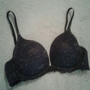 victoria's secret bra 34DD