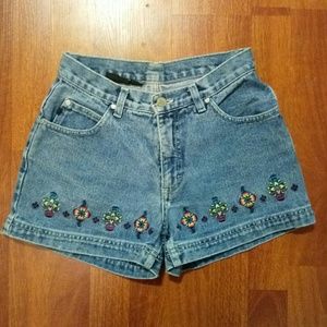 Vintage High Waisted Aztec Pattern Patch Shorts
