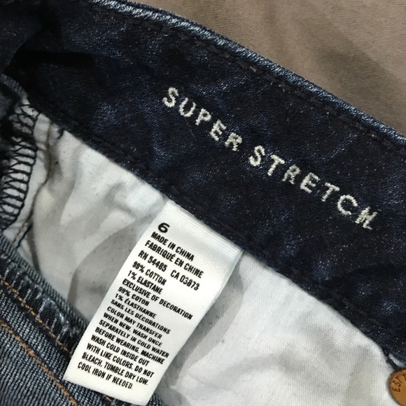 American Eagle Jean Shorts - Picture 4 of 4