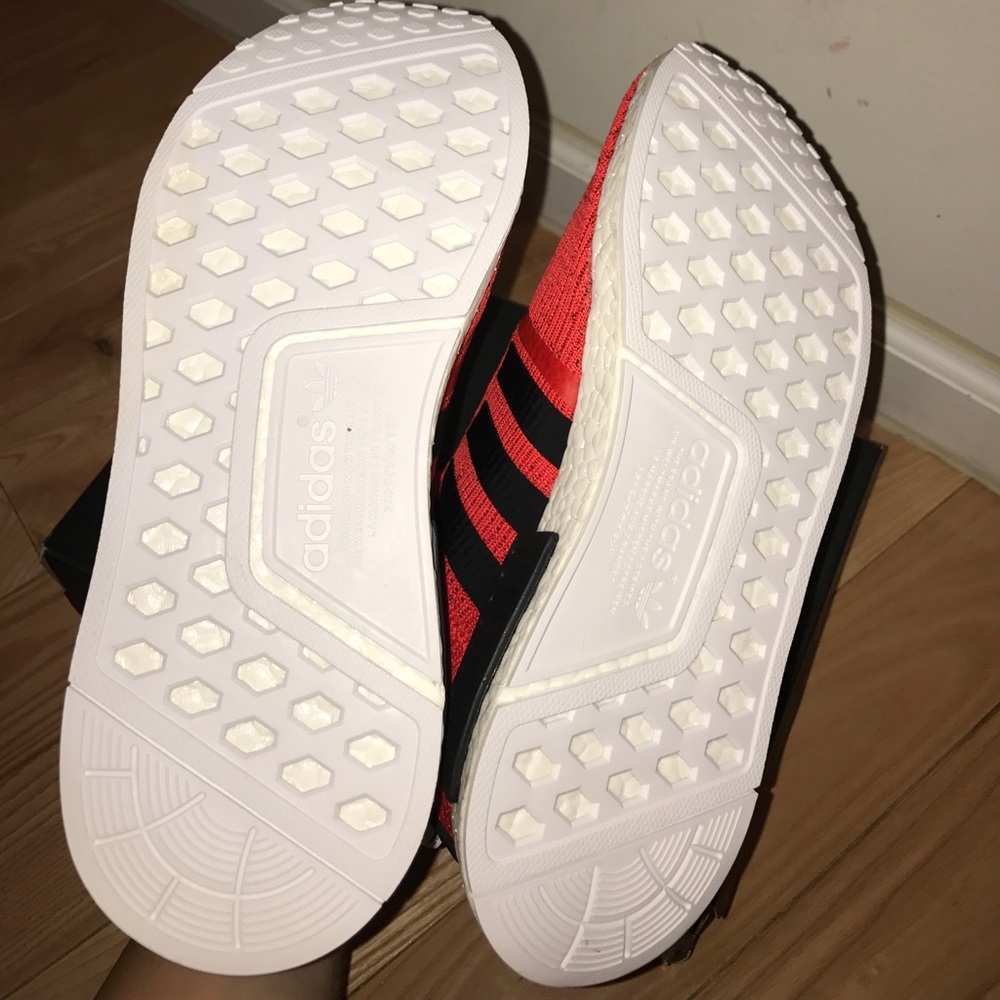 Red NMDs - Picture 5 of 7