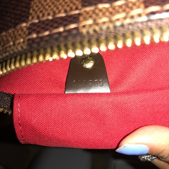 SOLD Louis Vuitton bandouliere 25 - Picture 3 of 5