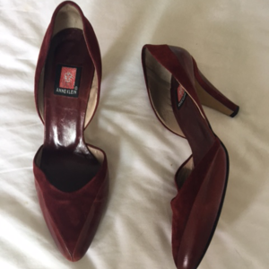 Anne Klein Mid Heel Dorsy Pump