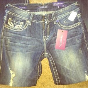 Vigoss boot cut jeans size 9, new with tags.
