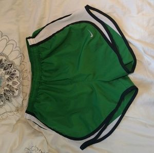Nike Tempo Dri-Fit Running Shorts (hunter green)