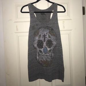 Oversized Skull Tank