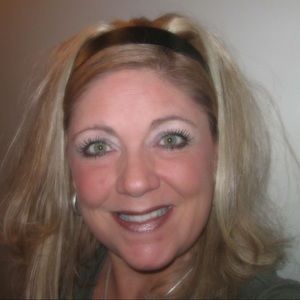 Meet your Posher, Renee