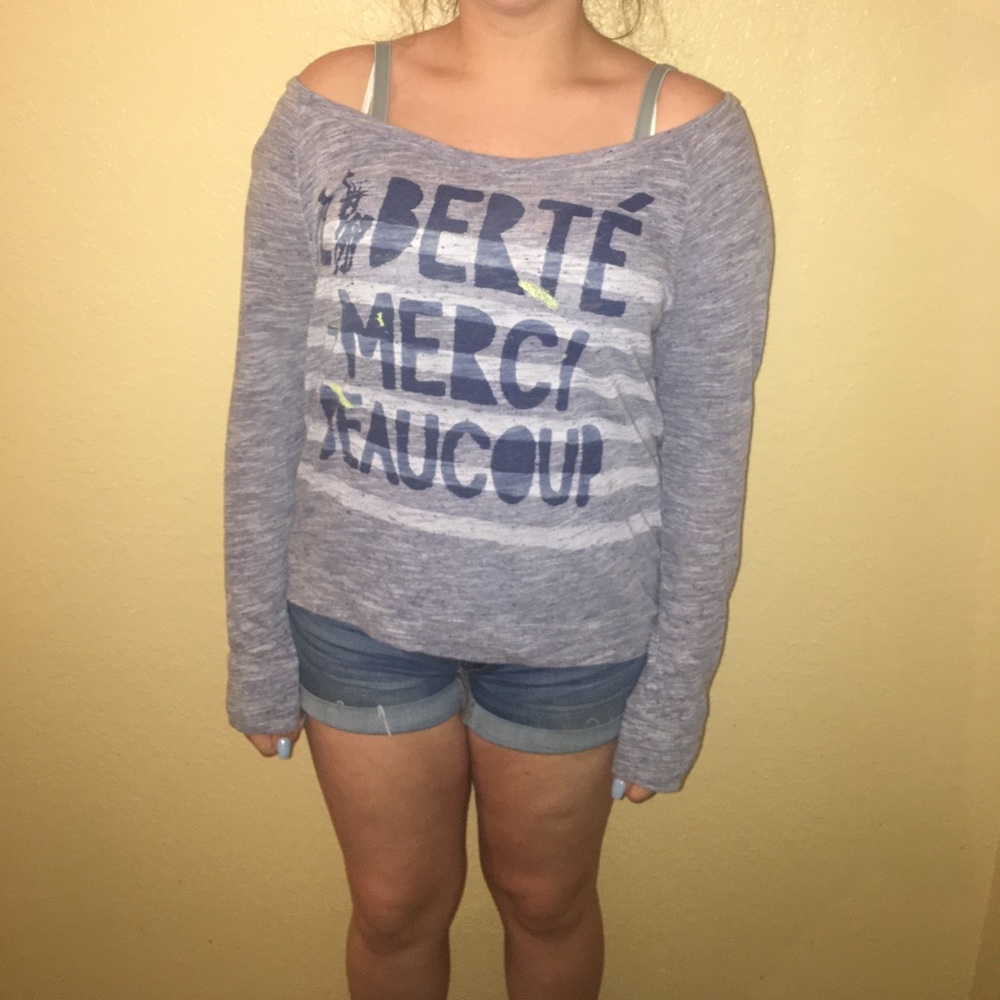 American Eagle shirt size medium