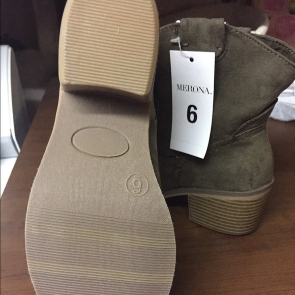 NEW Merona Booties - Picture 3 of 3