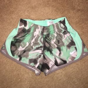 Women's Nike Shorts XS