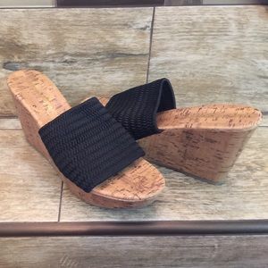 Montego Bay club wedges size 9