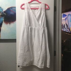 ❤️on hold for ch725❤️Lane Bryant white dress.