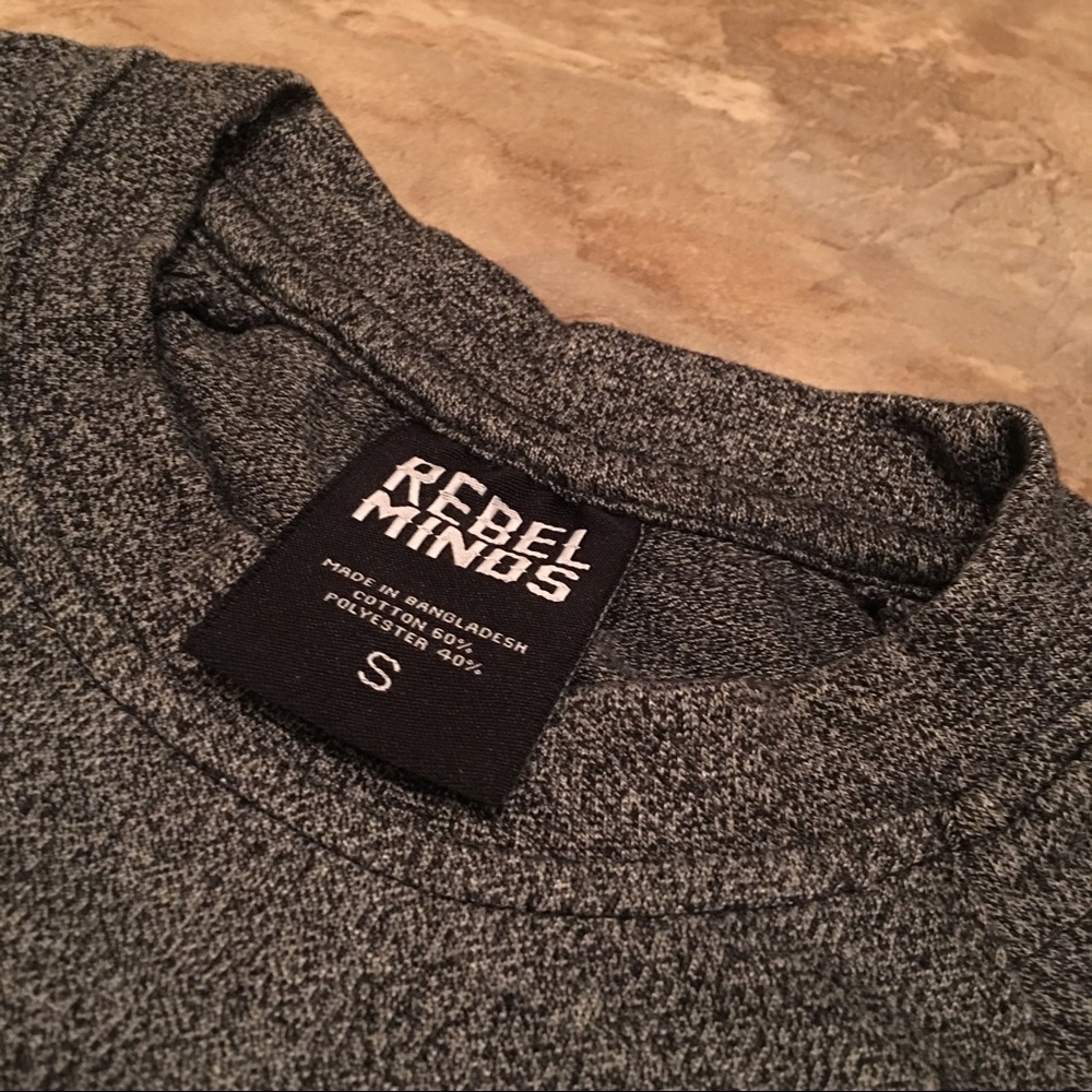 Charcoal Grey Rebel Minds EXTENDED TEE (TEE ONLY) - Picture 4 of 4