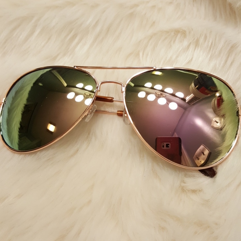 Rose Gold and Pink Sunglasses - Picture 3 of 4